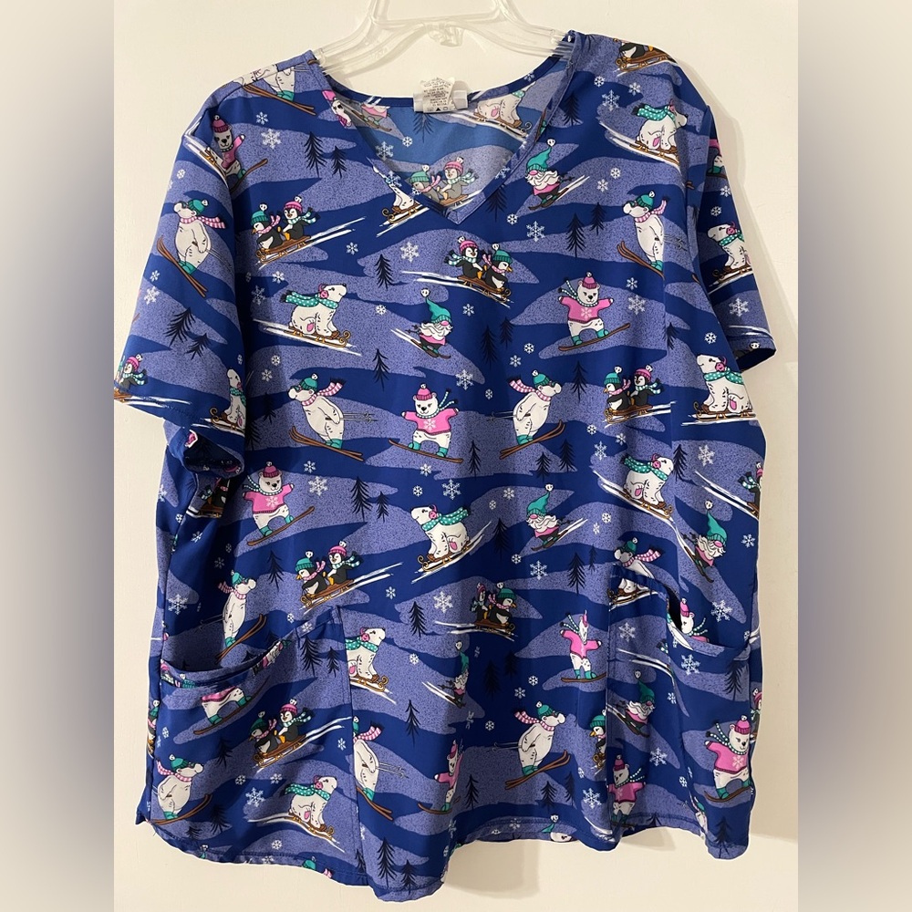 Holiday Scrub Top feat. gnomes, penguins, polar bears
